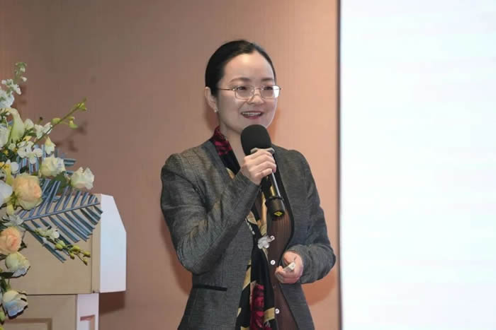 1712559949453001.jpg 640 (9).jpg